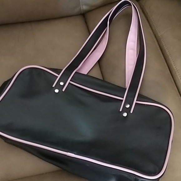 NWOT Philcos Skull and Crossbone PVC Handbag - Picture 2 of 4